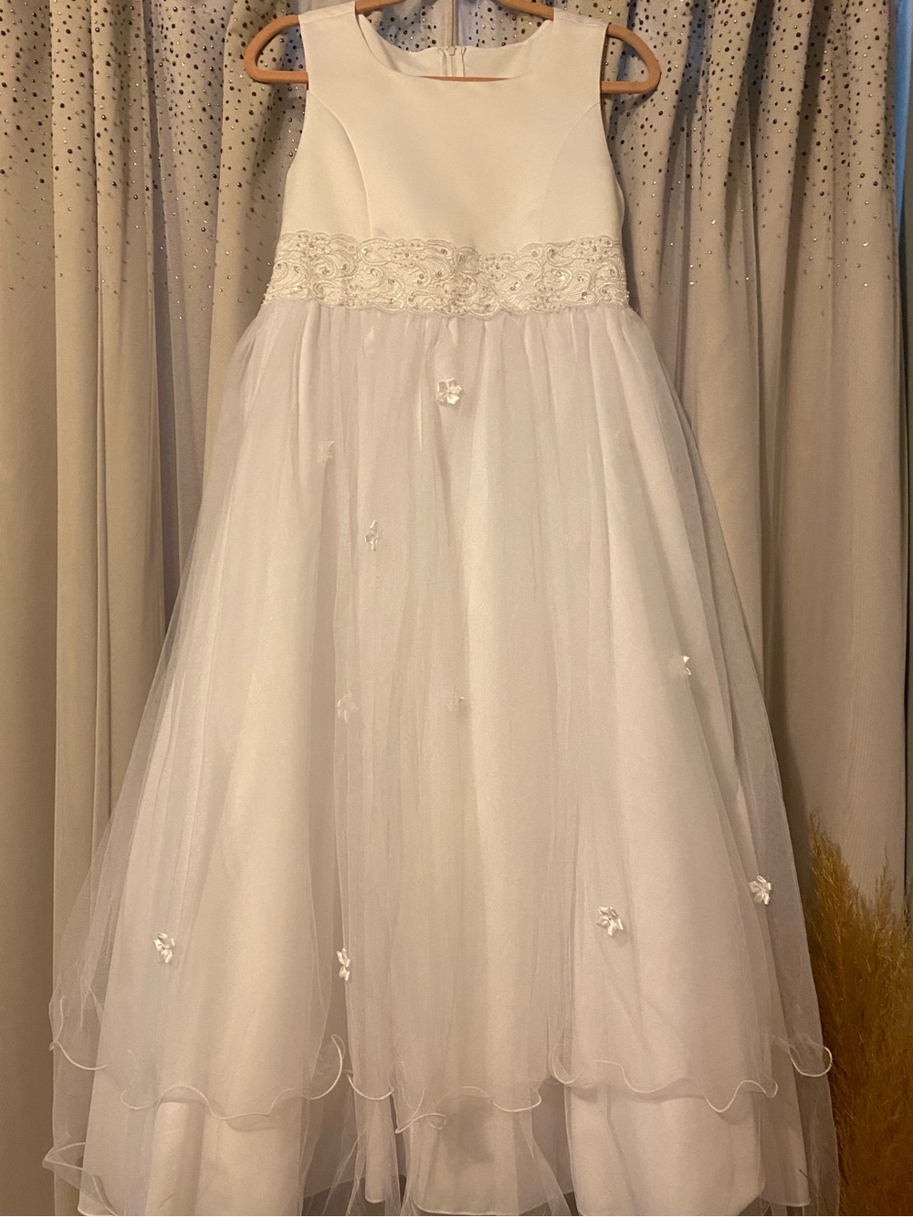 OLIVIA KOO NWT SIZE 16 GIRL’S WHITE DRESS